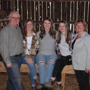 Meet your Posher, Sam